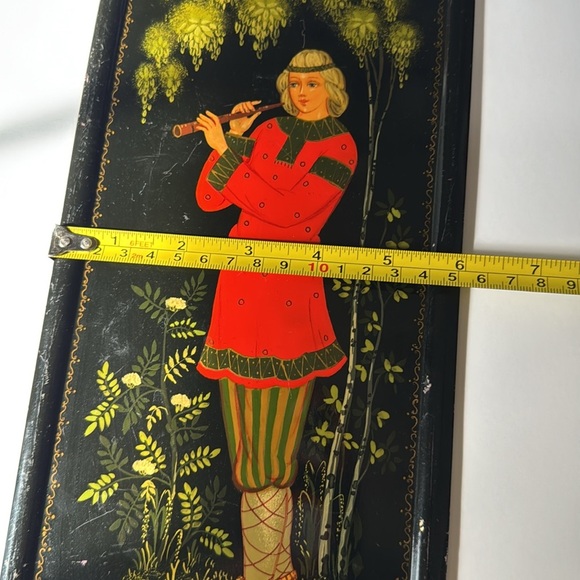 Vintage, hand-painted Russian metal tray or wall plaque, Zhostovo folk art. - Picture 4 of 4